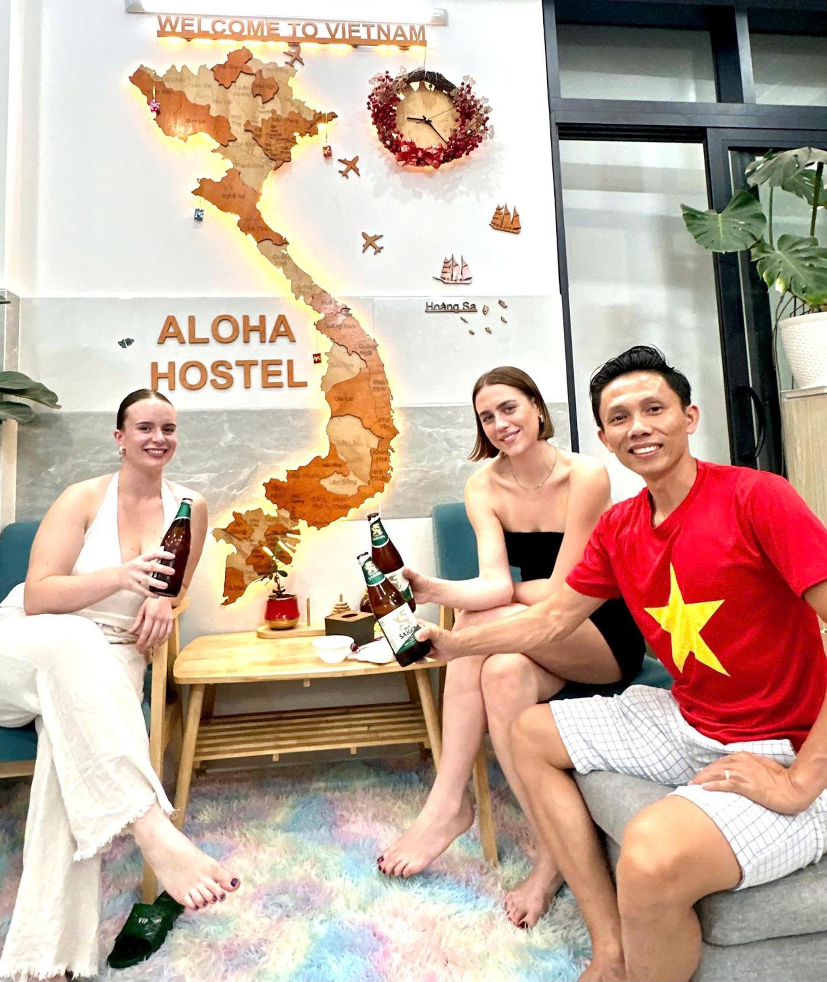 Aloha Saigon Premium Hostel By Local Travel Experts - Newly Opened, Less-Touristy Location, Spacious Rooms, Glass Shower Bathroom, Free Breakfast & Walking Tour Thành Pho Ho Chí Minh Esterno foto