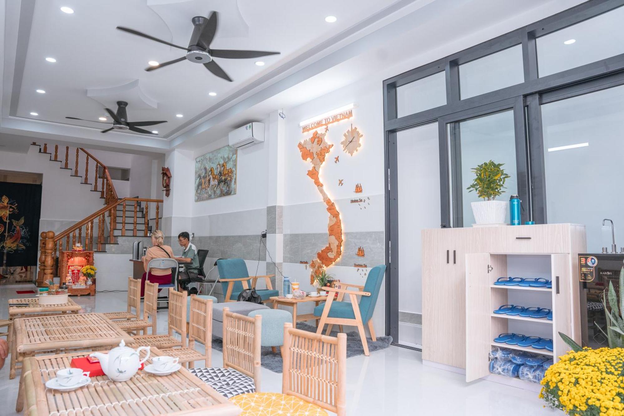 Aloha Saigon Premium Hostel By Local Travel Experts - Newly Opened, Less-Touristy Location, Spacious Rooms, Glass Shower Bathroom, Free Breakfast & Walking Tour Thành Pho Ho Chí Minh Esterno foto