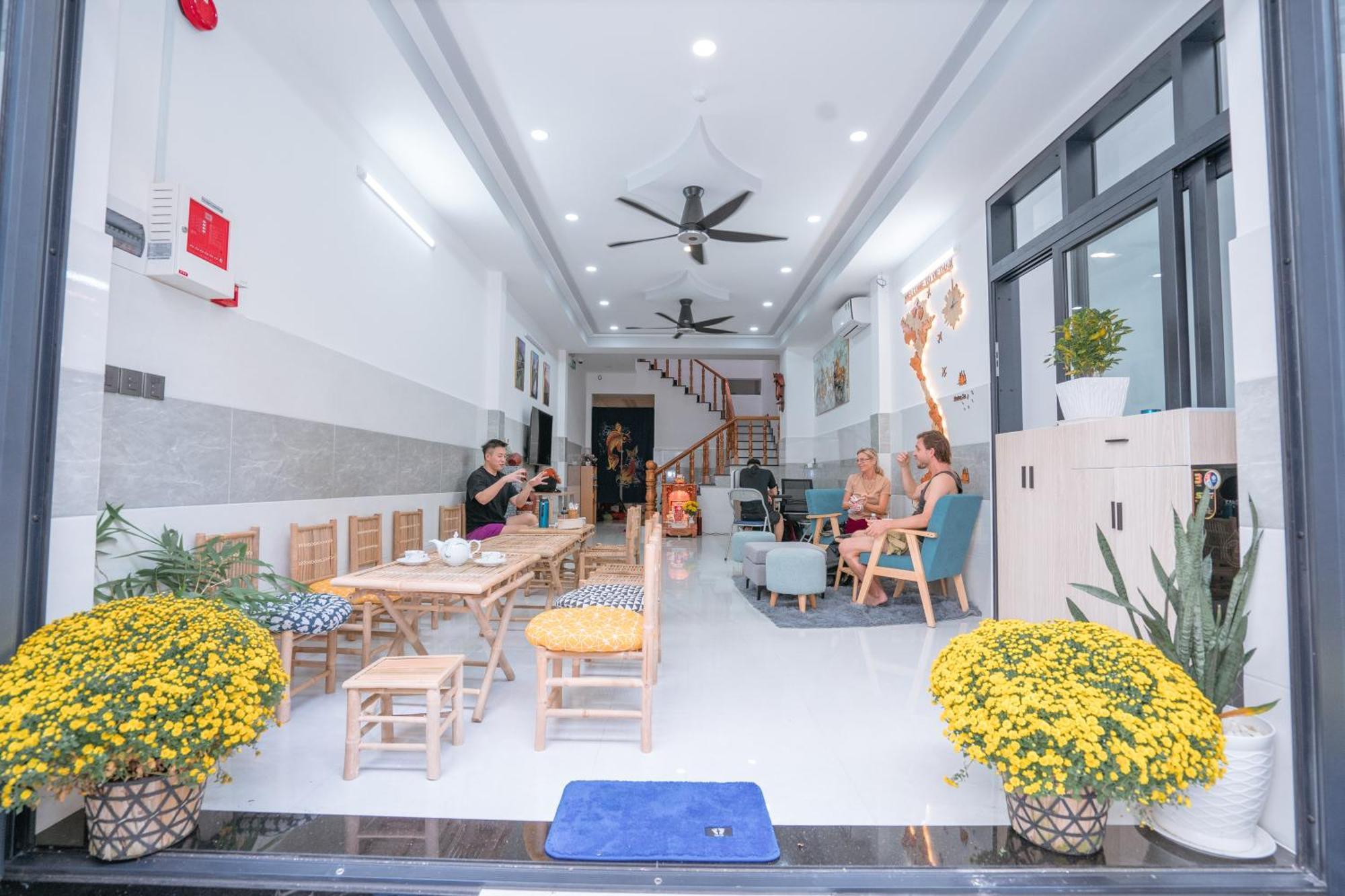 Aloha Saigon Premium Hostel By Local Travel Experts - Newly Opened, Less-Touristy Location, Spacious Rooms, Glass Shower Bathroom, Free Breakfast & Walking Tour Thành Pho Ho Chí Minh Esterno foto