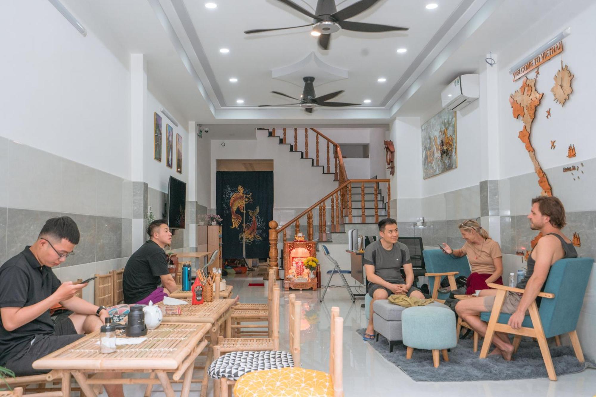 Aloha Saigon Premium Hostel By Local Travel Experts - Newly Opened, Less-Touristy Location, Spacious Rooms, Glass Shower Bathroom, Free Breakfast & Walking Tour Thành Pho Ho Chí Minh Esterno foto