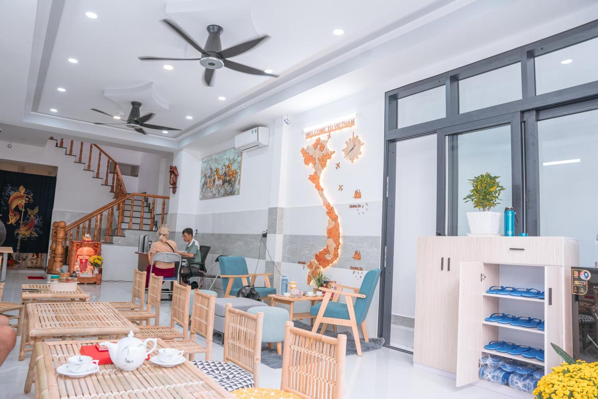 Aloha Saigon Premium Hostel By Local Travel Experts - Newly Opened, Less-Touristy Location, Spacious Rooms, Glass Shower Bathroom, Free Breakfast & Walking Tour Thành Pho Ho Chí Minh Esterno foto