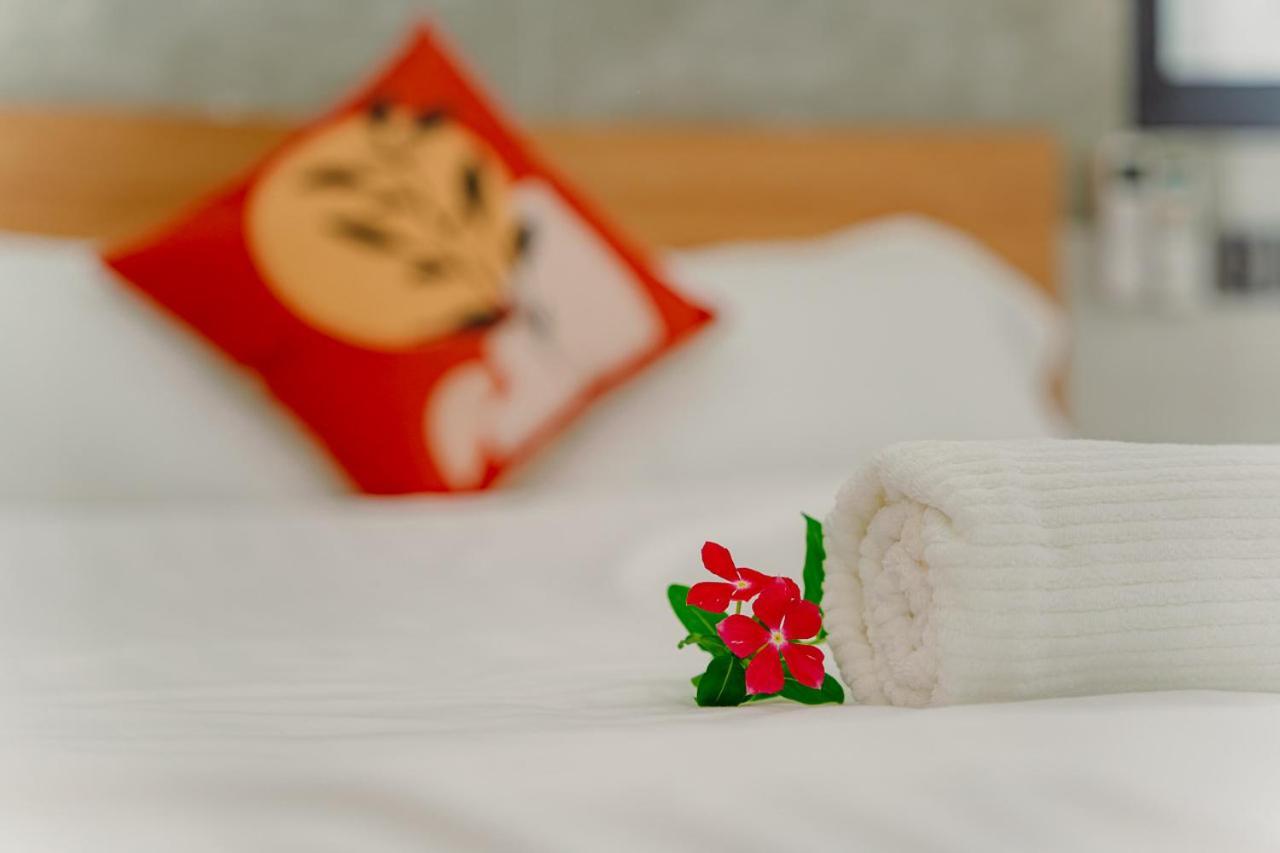 Aloha Saigon Premium Hostel By Local Travel Experts - Newly Opened, Less-Touristy Location, Spacious Rooms, Glass Shower Bathroom, Free Breakfast & Walking Tour Thành Pho Ho Chí Minh Esterno foto